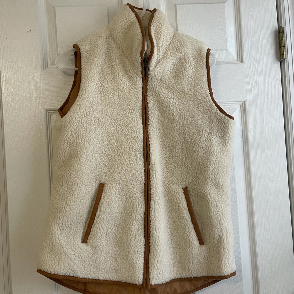 Old navy Sherpa vest
